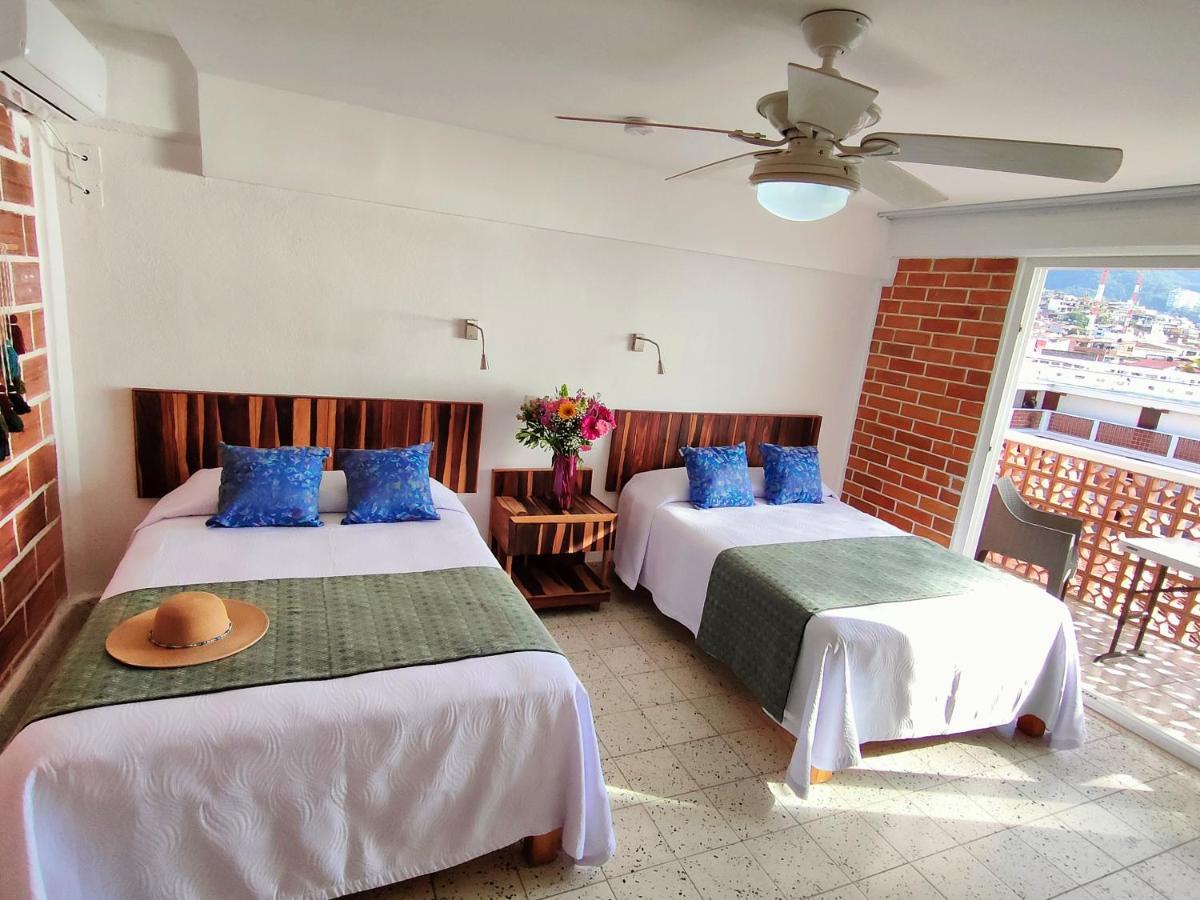 Hotel Rosita Puerto Vallarta Bagian luar foto
