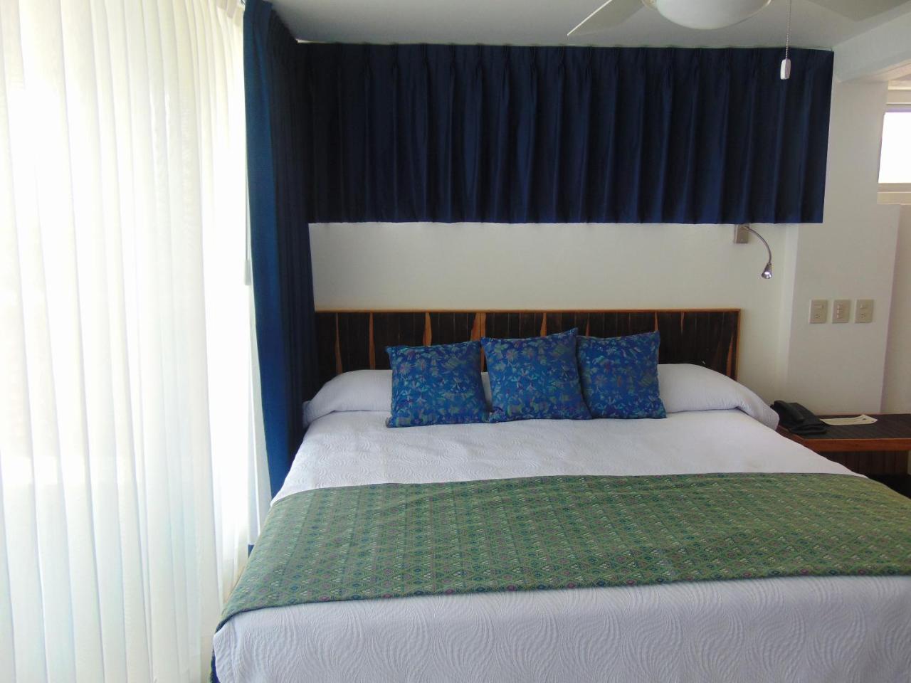 Hotel Rosita Puerto Vallarta Bagian luar foto